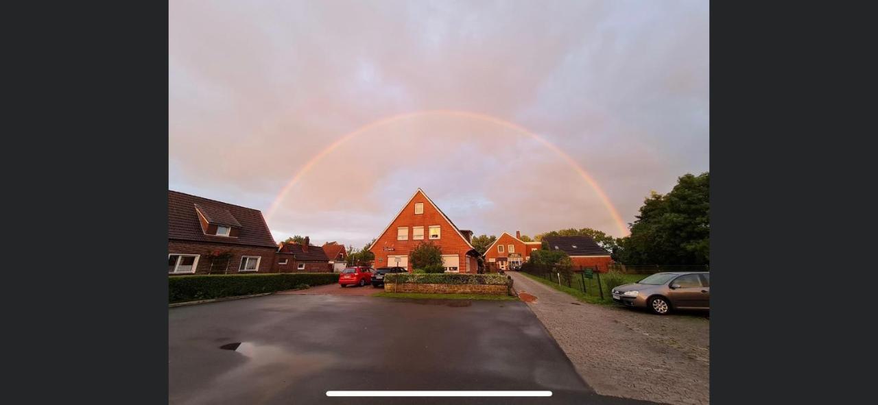 Hotel Meerblick garni Neuharlingersiel Exterior foto